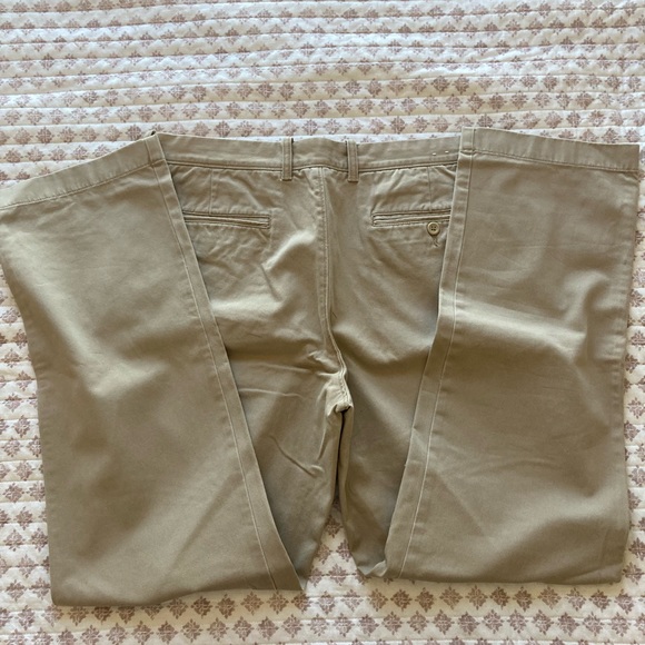 JCrew Classic Fit Khakis - 34x32 - Picture 4 of 5